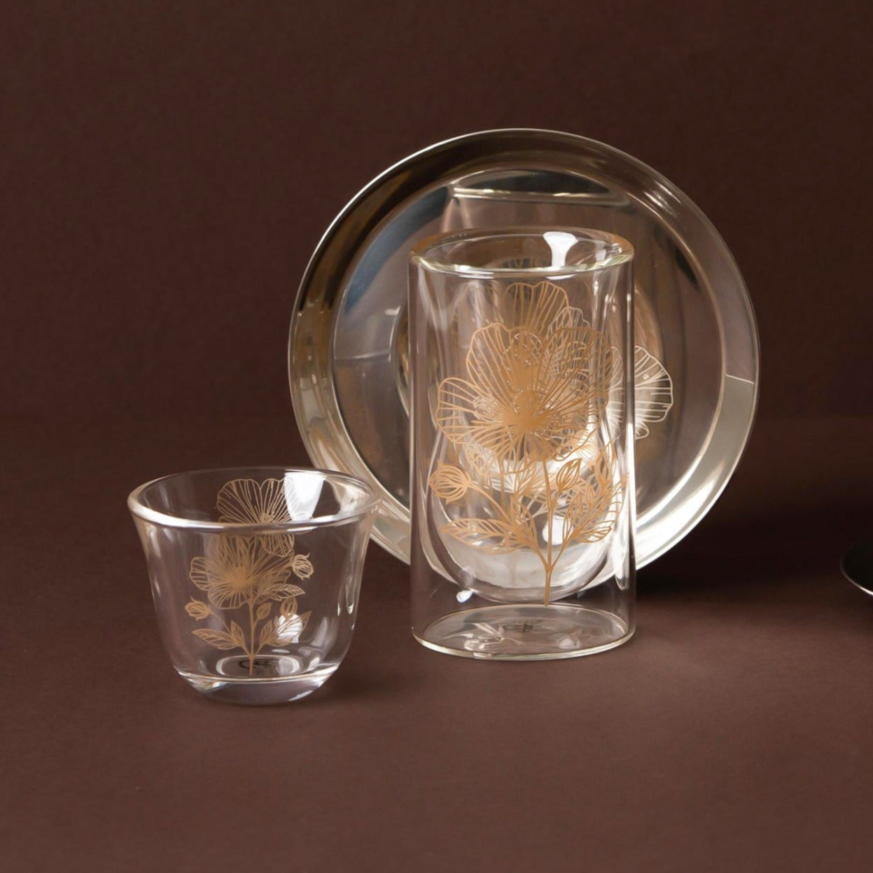 GT1123 Tea & Cawa Cup Set – 18-Piece – Elegant Clear Glass Design with Gold Floral Motif for Arabic Serving