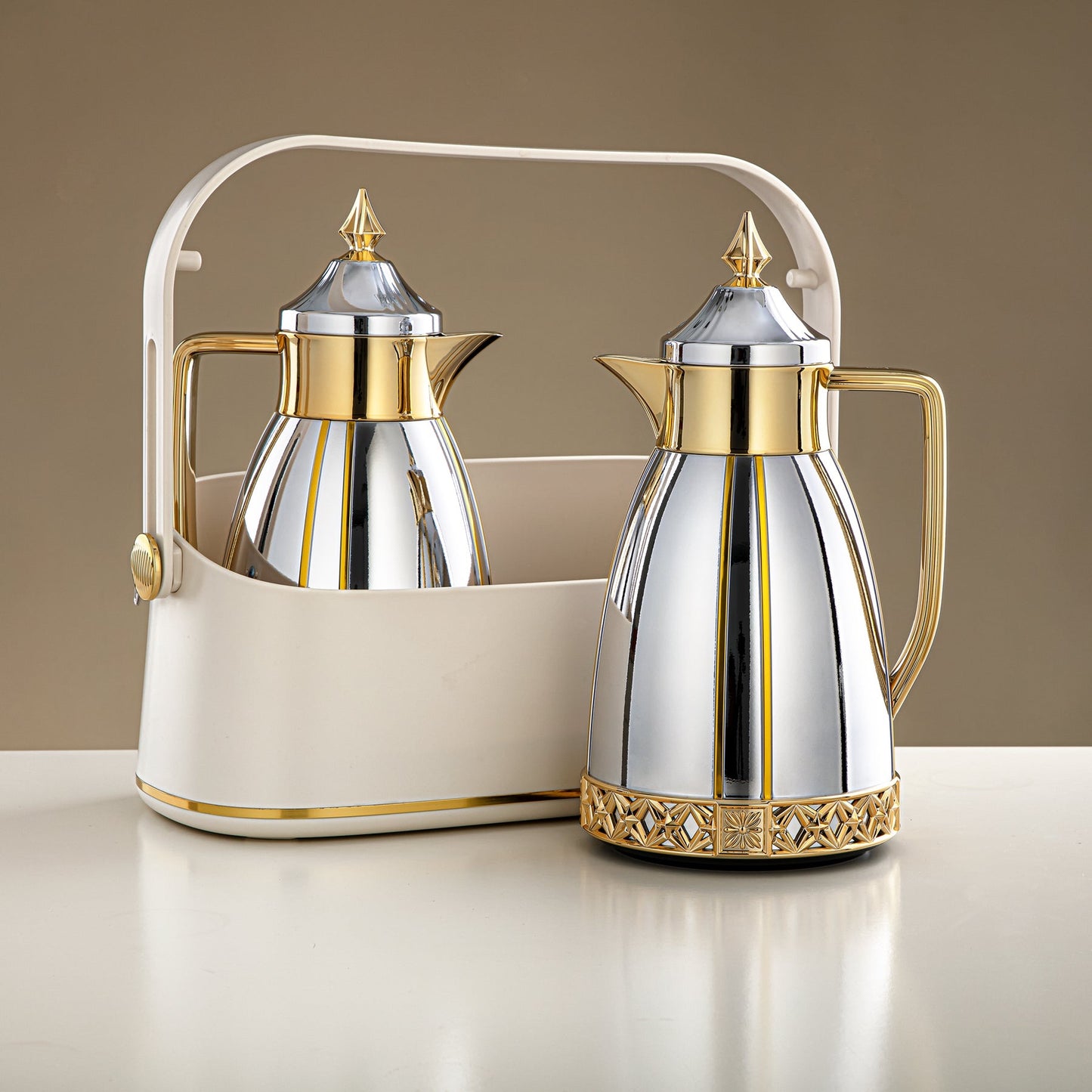Fb208 Vacuum Flask 2Pc Set Silver Gold W/Basket