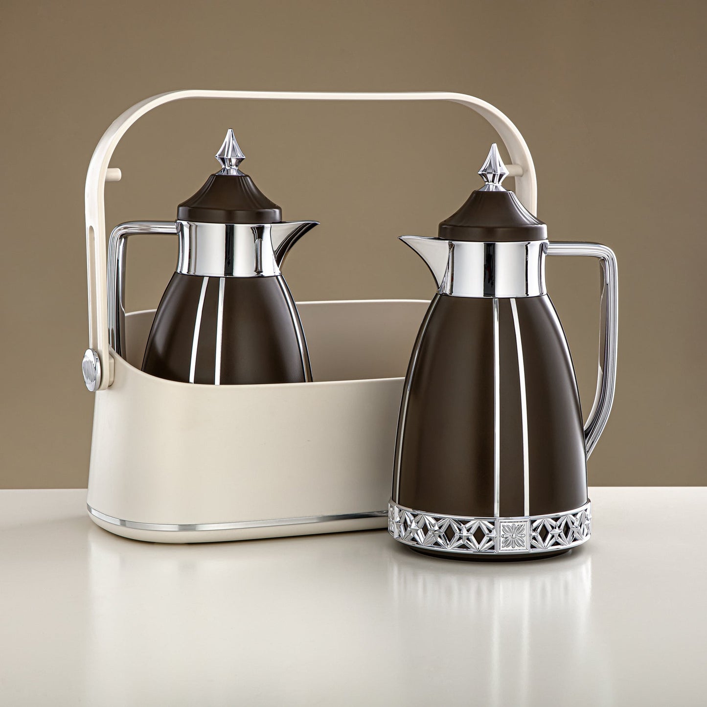Fb208 Vacuum Flask 2Pc Set Brown Silver W/Basket