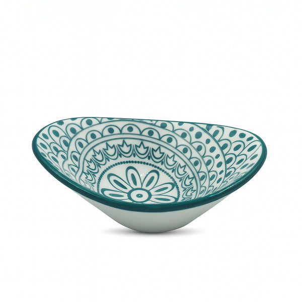 D03-109 – Ceramic Oval Deep Dish 10×7.3×3.5 cm – Green Arabesque Design