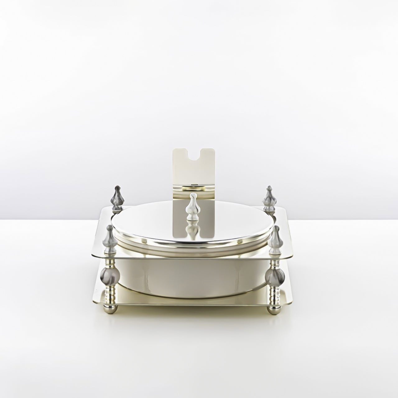 HM4107-S Candy Box – Elegant Silver Finish with Round Lidded Bowl and Decorative Stand