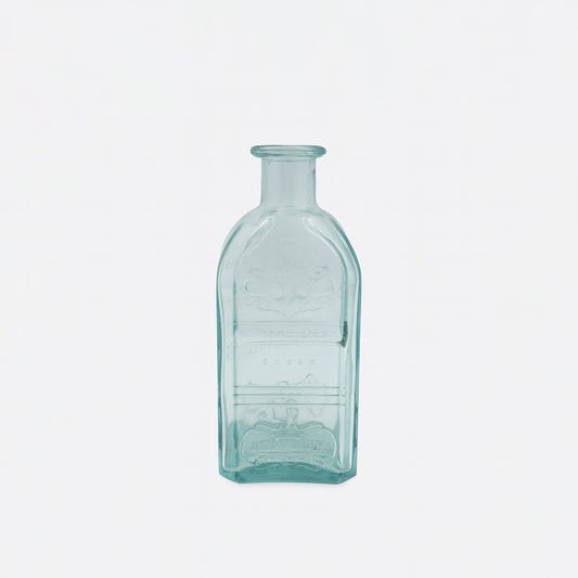3050 – Scotch Whisky Glass Bottle with Cork – 900ml