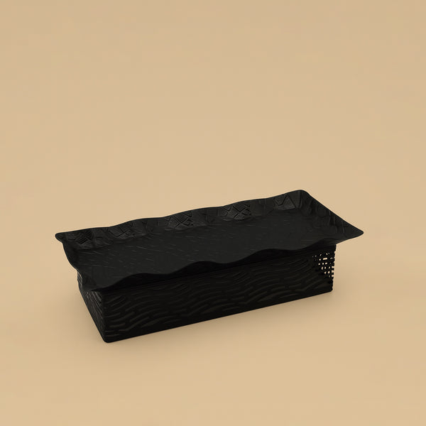 29C813-2 – Rectangular Serving Tray Black – 28cm (W) x 13cm (L)