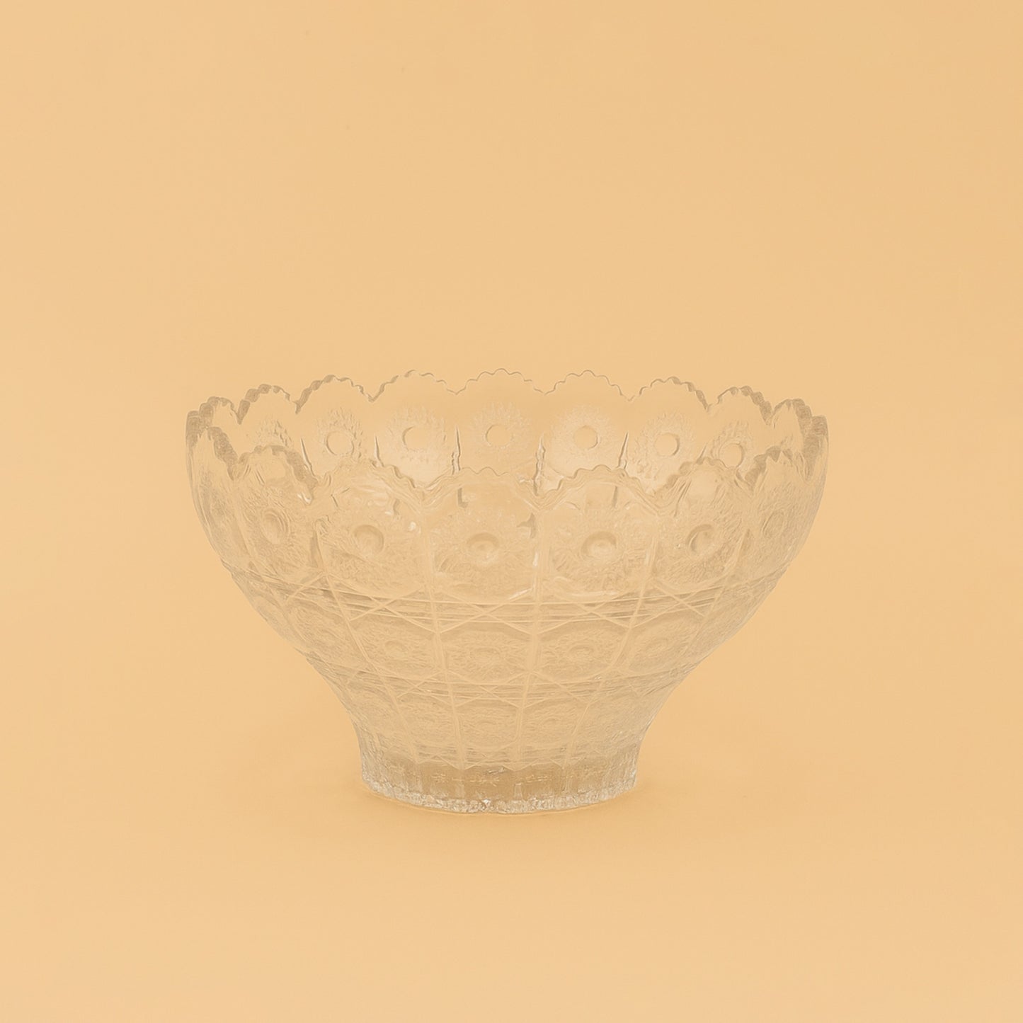 740731W – Glass Fruit Bowl – 23cm – Decorative Clear Cut Design