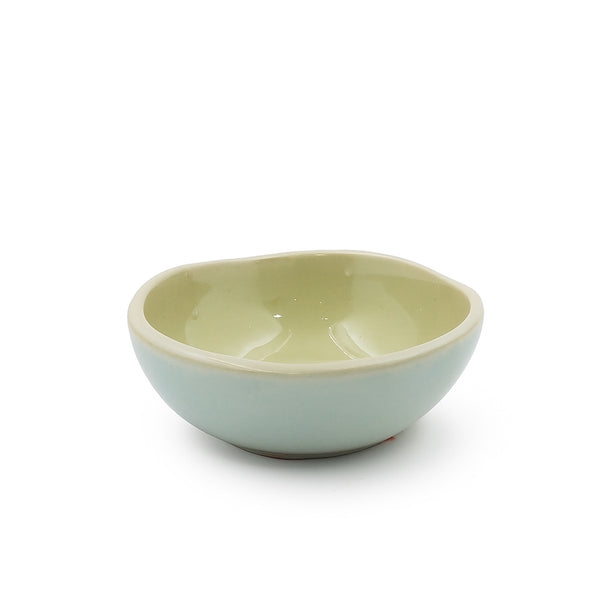 99581-11 – Ceramic Bowl – 4 Inches – Beige with Blue Center