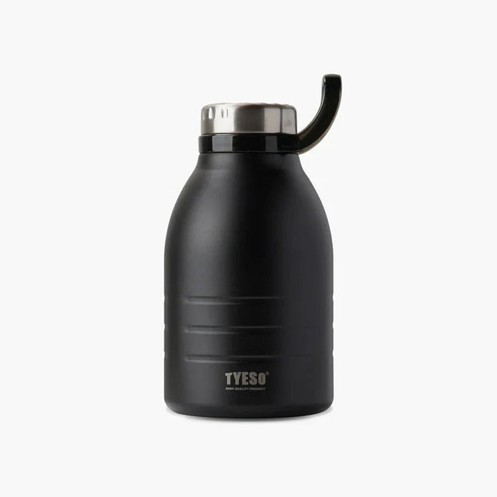 Black insulated bottle with a straw lid on a white background