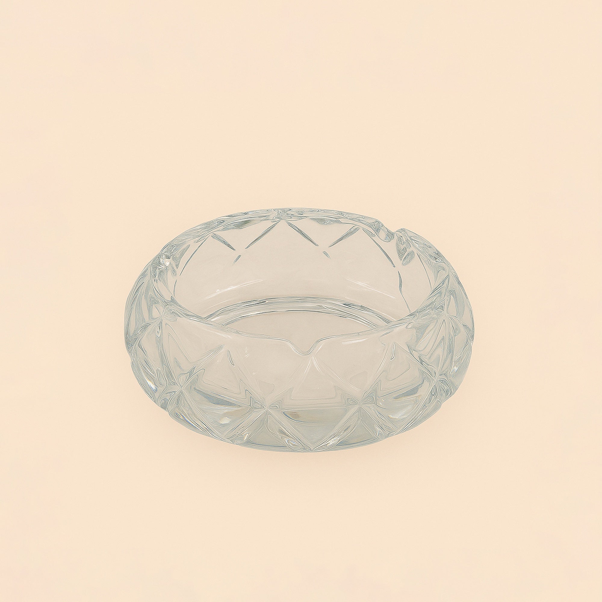 Glass Ashtray – Diamond-Cut Round Design – 16cm – DYSG11-2 (1910G)