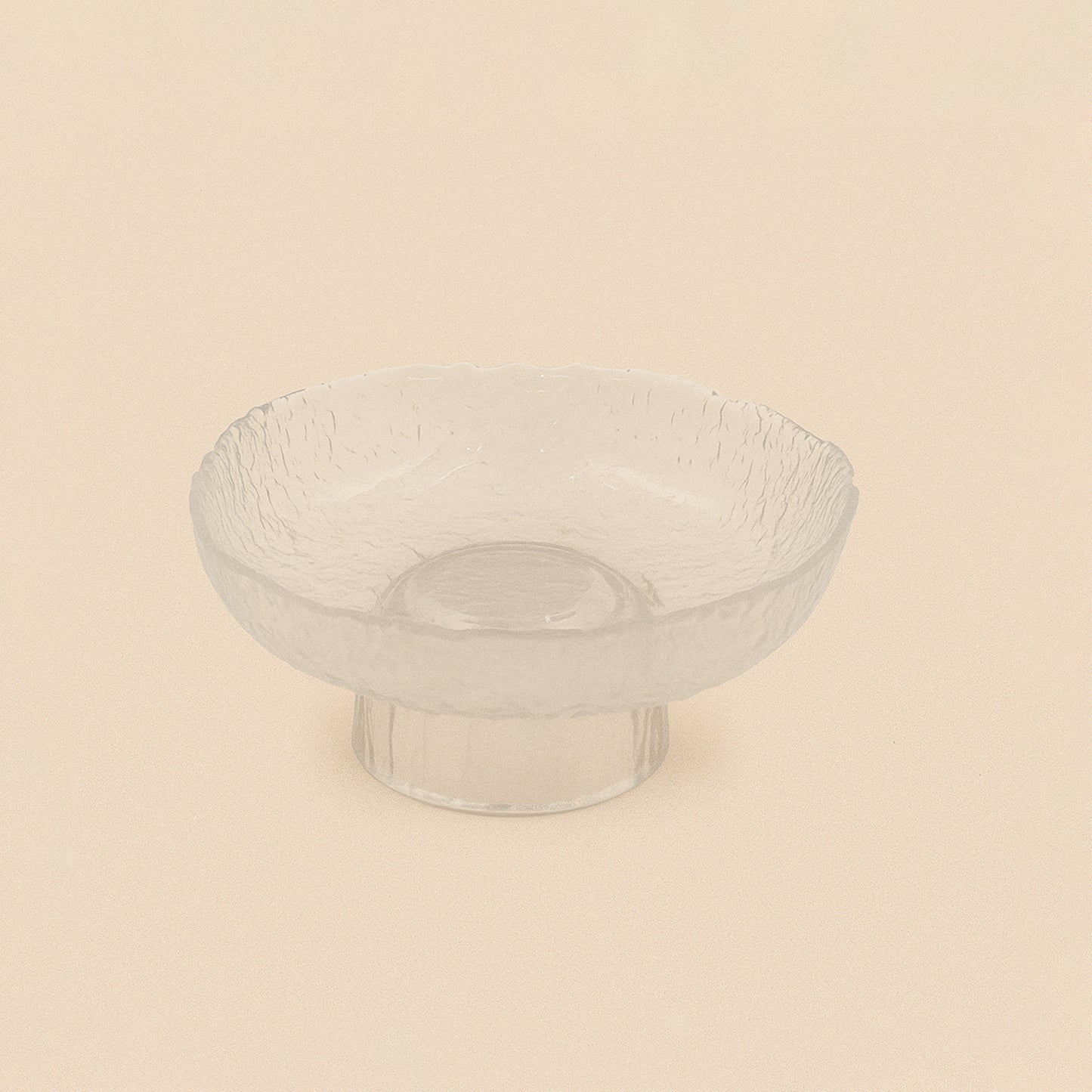 471-1 – Glass Fruit Stand – 7cm (H) x 15cm (D) – Textured Hammered Design