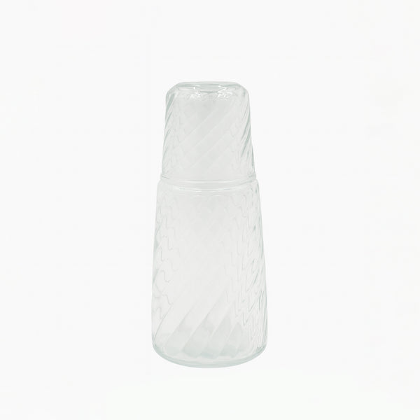 23SPSBHXW Glass Bottle with Lid – Clear Swirl Design
