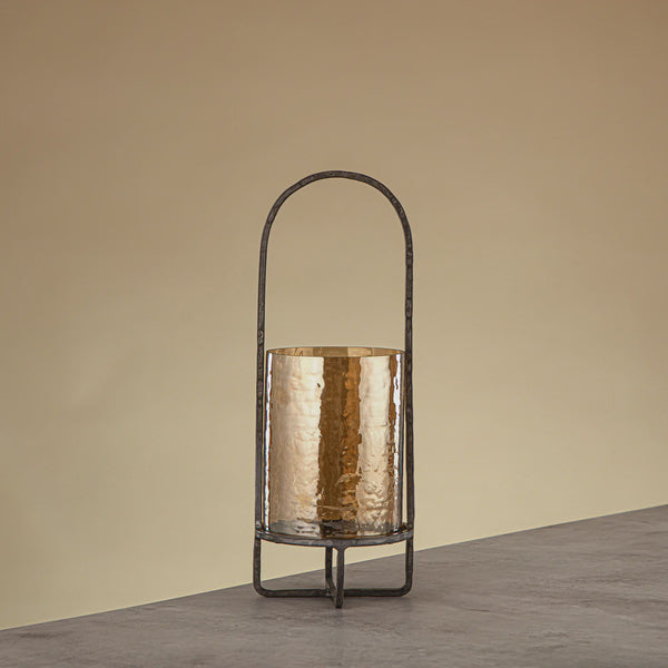 GMT2960004 Miles Table Hurricane – 13.5 × 13.5 × 36 cm – Copper Brown Glass with Vintage Silver Stand