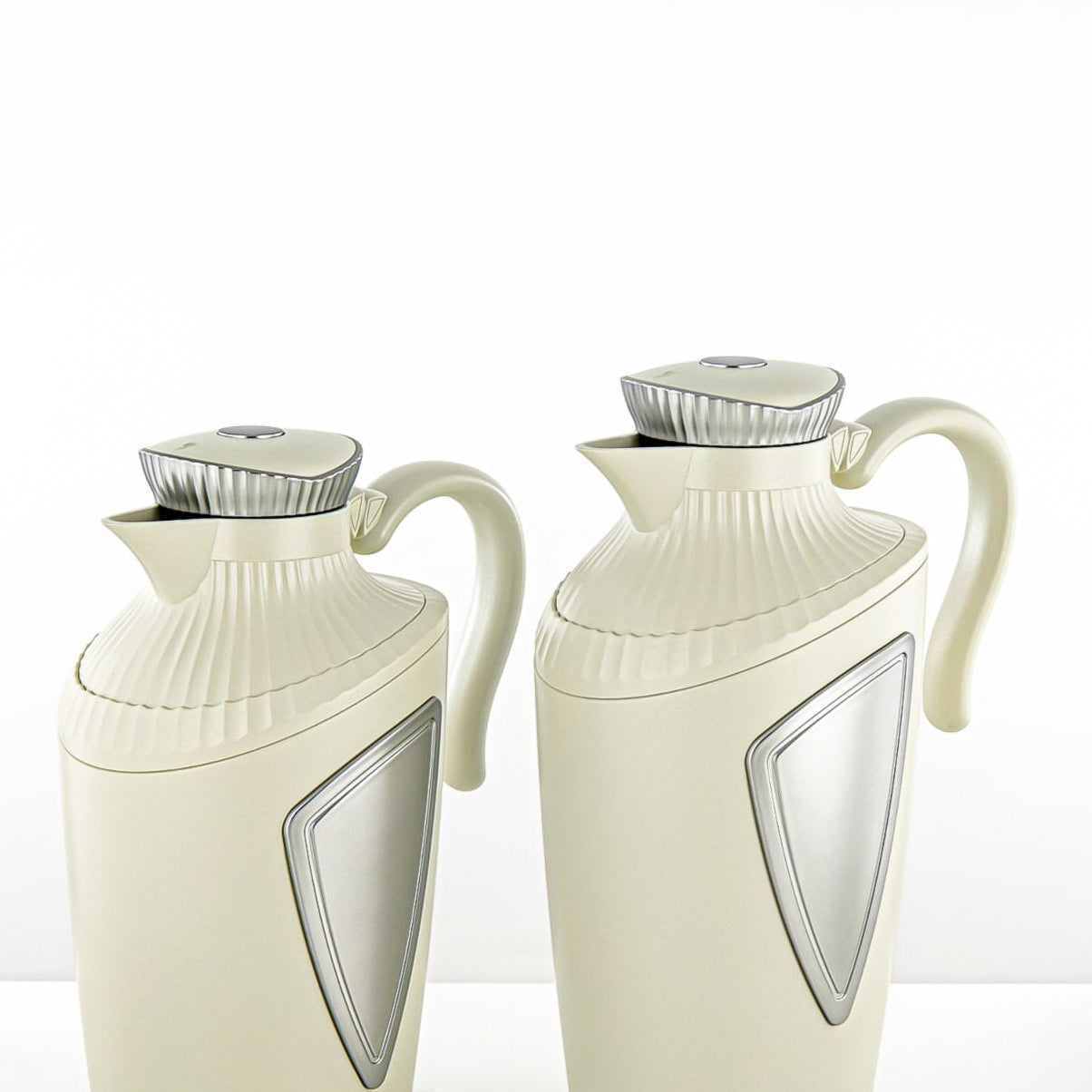 UWP – Vacuum Flask 2-Piece Set (0.7L & 1L) – Matte Ivory Chrome