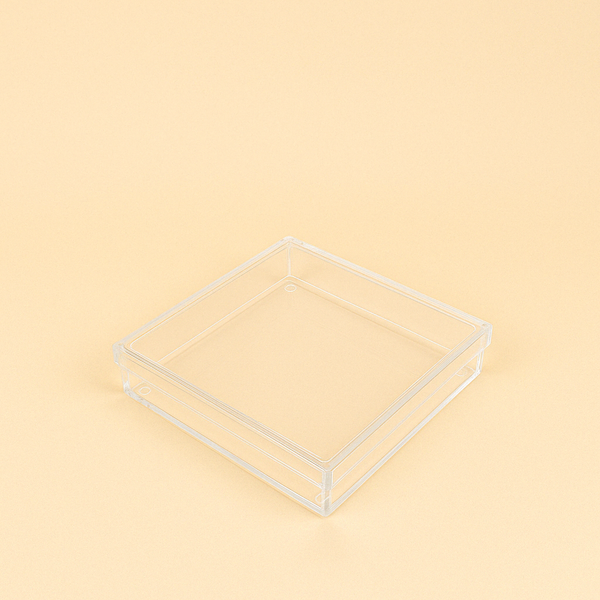 HO-848SQ-ST Acrylic Candy Box – 20cm (W) x 20cm (L) x 6cm (H)