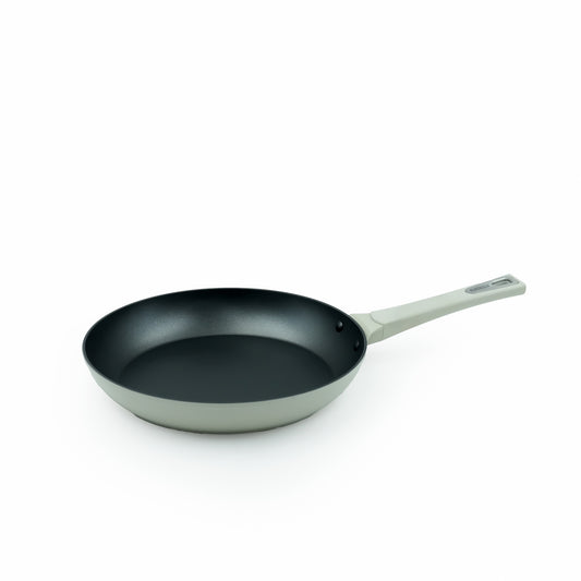 Bechoware Non-Stick Forged Fry Pan – Durable Aluminum Frying Pan with Easy-Clean Coating and Heat-Resistant Handle for Everyday Cooking