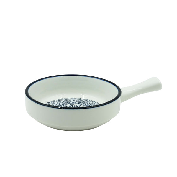 D03-086 – Ceramic Pan 15 cm with Handle – Blue Arabesque Pattern