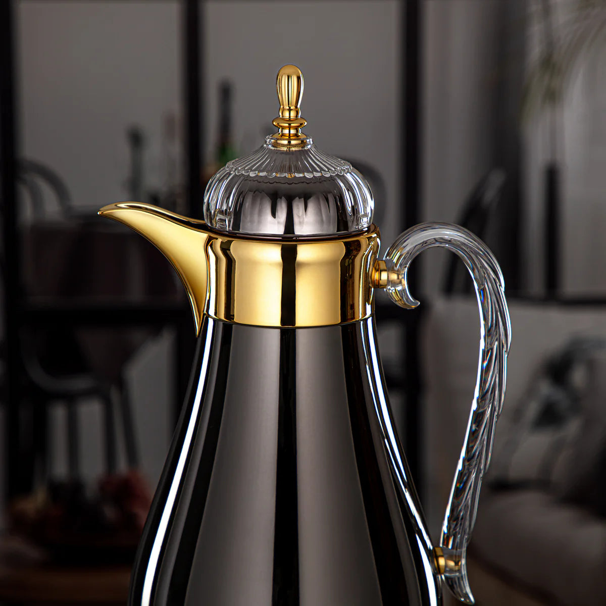 FG810 Vacuum Flask Set 2-Piece (0.7L + 1L) – Gun Black and Gold