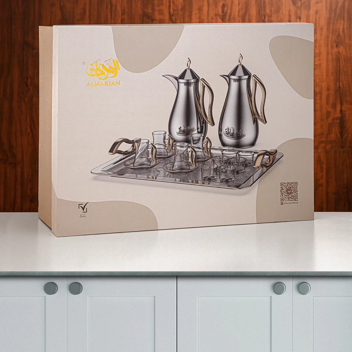 طقم قارورة مفرغة من الهواء مع شاي FG811، 21 قطعة (0.7 لتر + 1.0 لتر) - فضي وذهبي