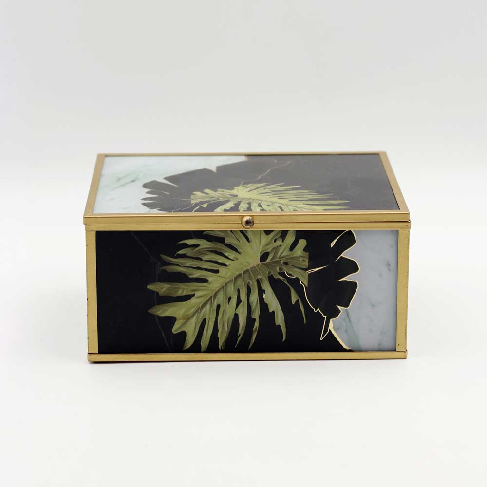 Black And Wight Candy Box