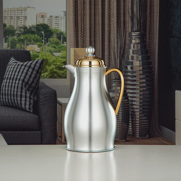 RPA – Vacuum Flask – 0.7L – Matt Silver with Gold Finish