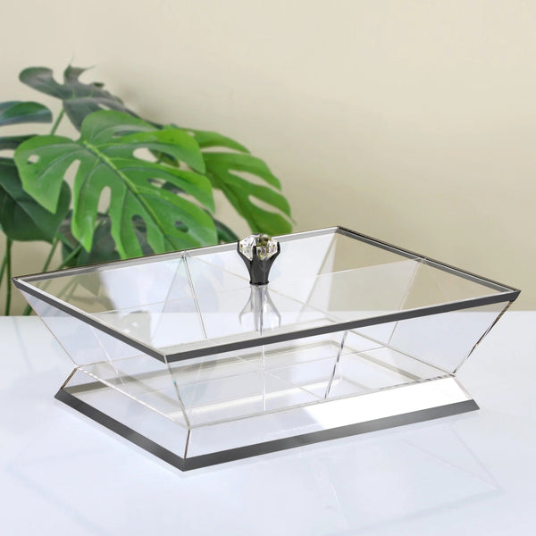 Acrylic Candy Box – 4-Part Clear Serving Dish with Black Line & Lid – 30cm (L) × 26cm (W) – RT1033B