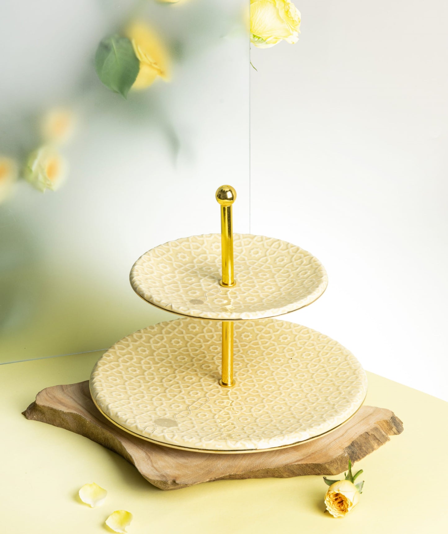 Rosette Cake Stand 2-Layer