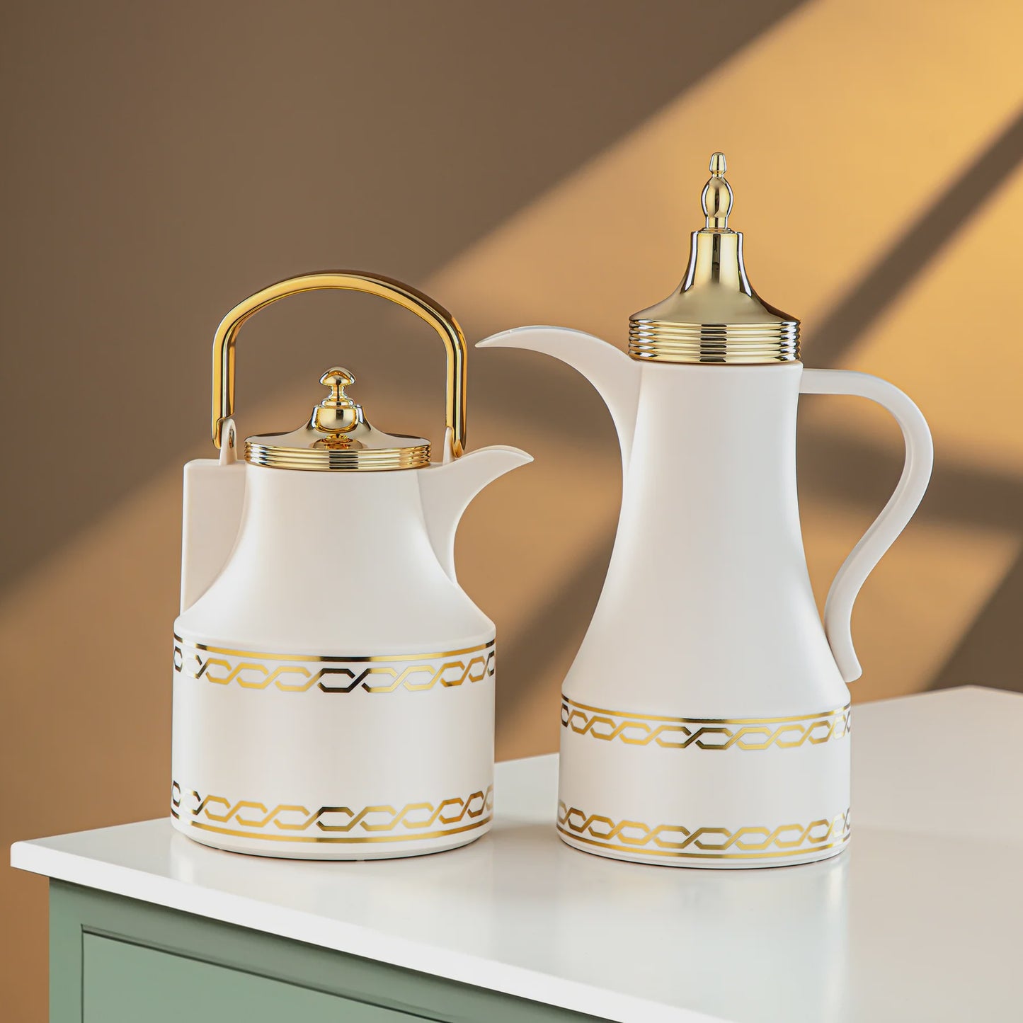 SM-2D936AB VACUUM FLASK 2PC SET IVORY GOLD