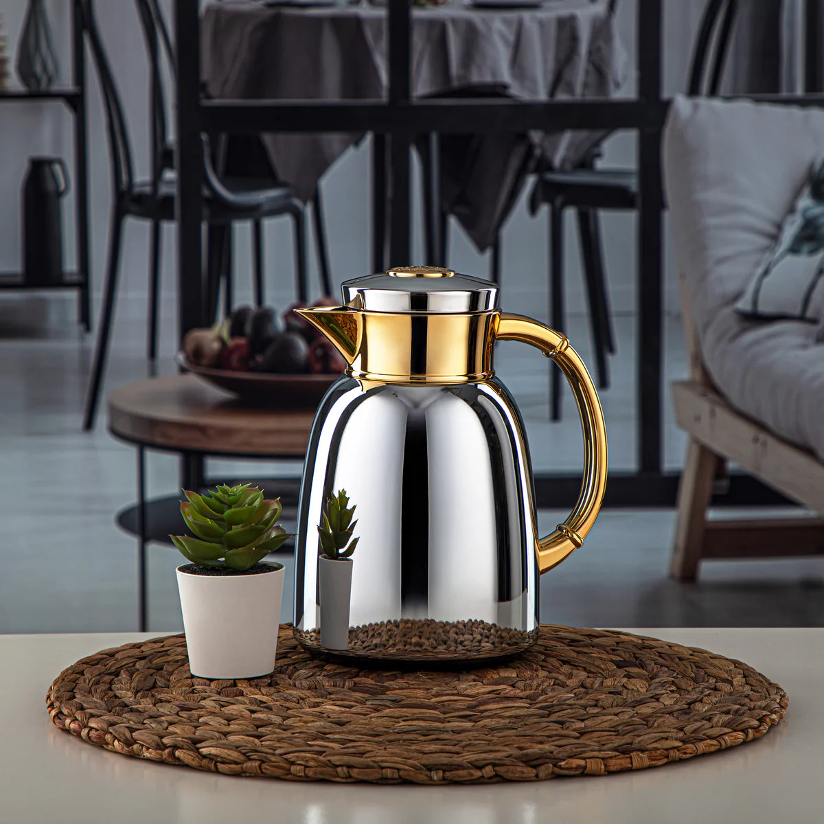 Almarjan Vacuum Flask 0.65L Chrome And Gold Finish By Siddiq Gifts