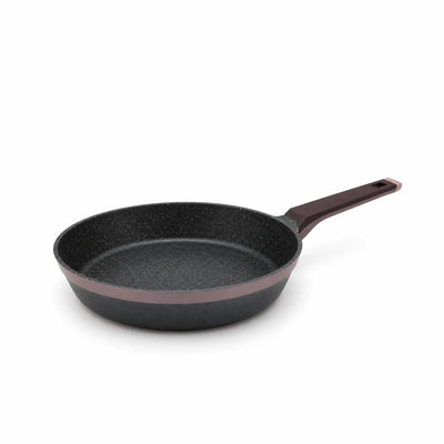 AlpenBerg Fry Pan In Black, Measuring 28 Cm And Ideal For Frying, Sautéing, Searing, And Preparing Meat, Vegetables, Eggs, And Everyday Meals At Siddiq Gifts.