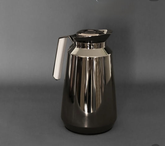 QS03 Vacuum Flask 1L – Jet Black