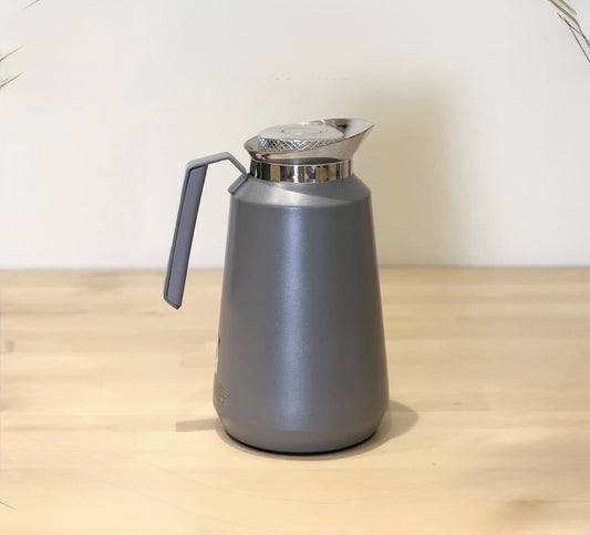 QS03 Vacuum Flask 1L – Dark Grey with Silver