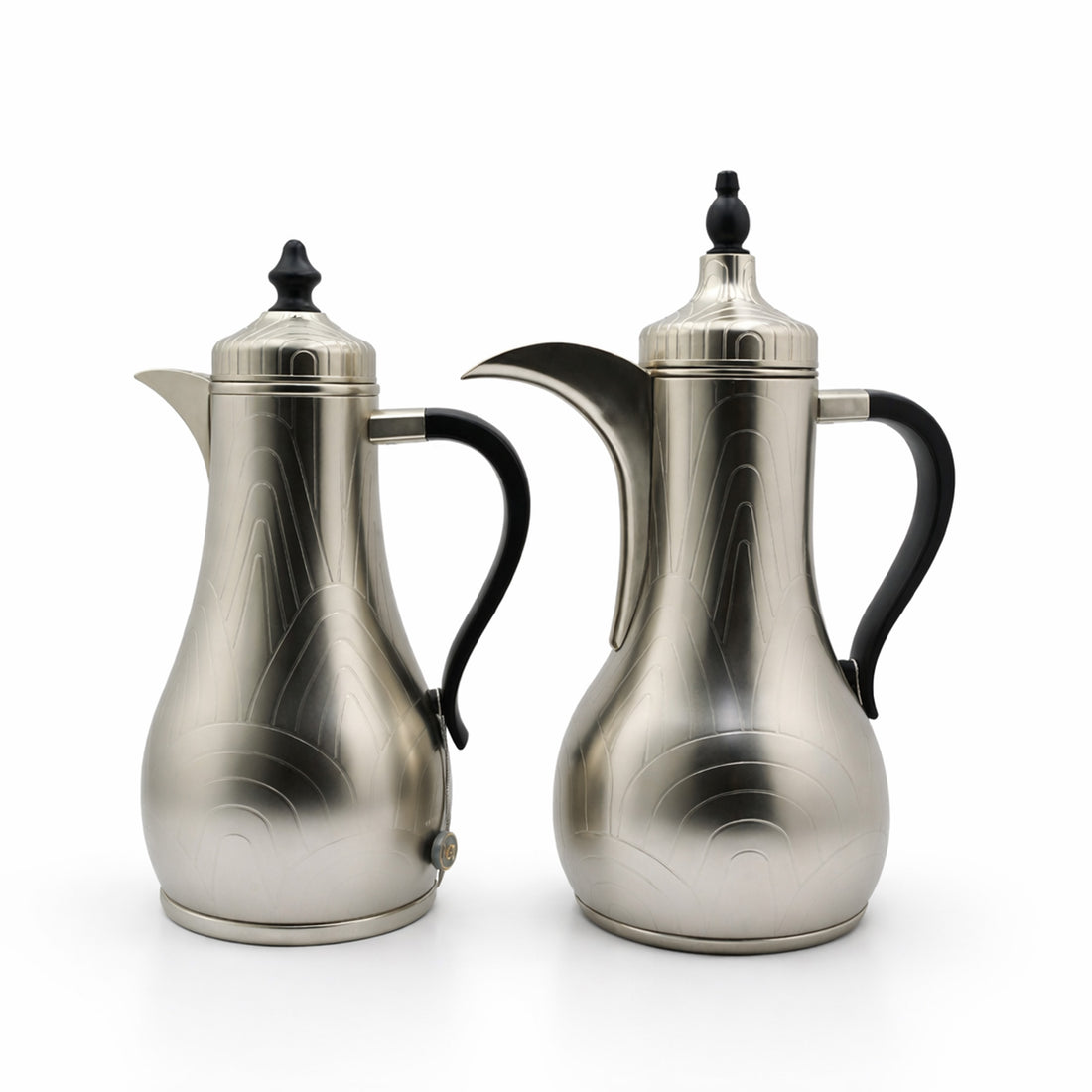 SLDT-MN-MBK Vacuum Flask Set – 2 Pieces (1L + 1L) – Matte Nickel with Matte Black Handles & Accents