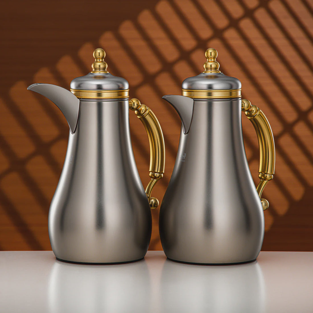 SM-2A46AB-MCMG Vacuum Flask Set – 2 Pieces (1.0 L + 1.0 L) – Matt Silver with Matt Gold Accents