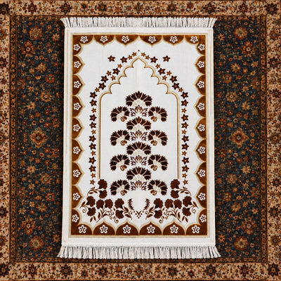 Turkey Prayer Mat In White And Brown Measuring 70 × 110 Cm With An Elegant Floral Arch Design And Soft Polyester Fabric For Comfortable Daily Prayer At Siddiq Gifts.