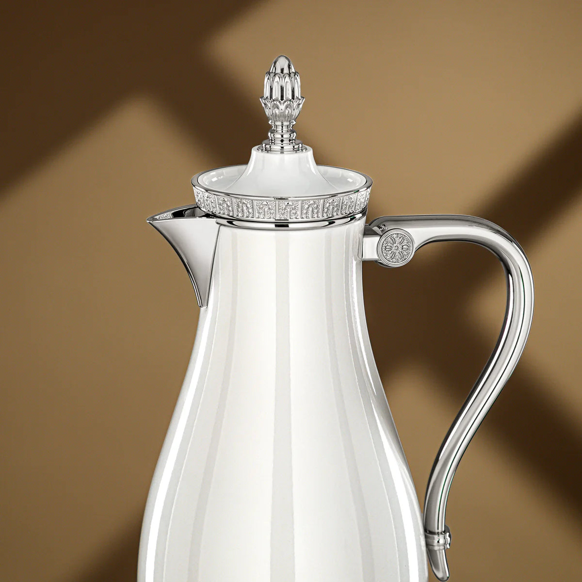 VWC-A-Q1ZC 2-piece vacuum flask set in white and silver finish (0.7L + 1L) for Arabic coffee and tea serving – Siddiq Gifts Mussafah Abu Dhabi