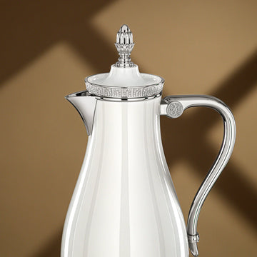 VWC-A-Q1ZC 2-piece vacuum flask set in white and silver finish (0.7L + 1L) for Arabic coffee and tea serving – Siddiq Gifts Mussafah Abu Dhabi