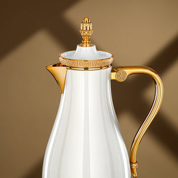 VWC-A-Q1ZC95 2-piece vacuum flask set in white and gold finish (0.7L + 1L) for Arabic coffee and tea serving – Siddiq Gifts Mussafah Abu Dhabi